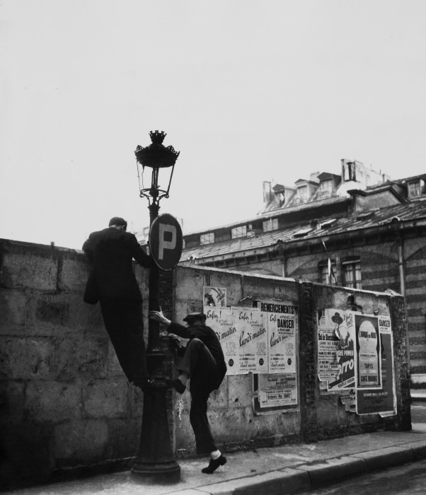 The Street Life of Paris Through the Spectacular Photography of Robert Doisneau, 1930s-1950s