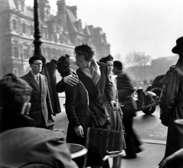 The Street Life of Paris Through the Spectacular Photography of Robert Doisneau, 1930s-1950s