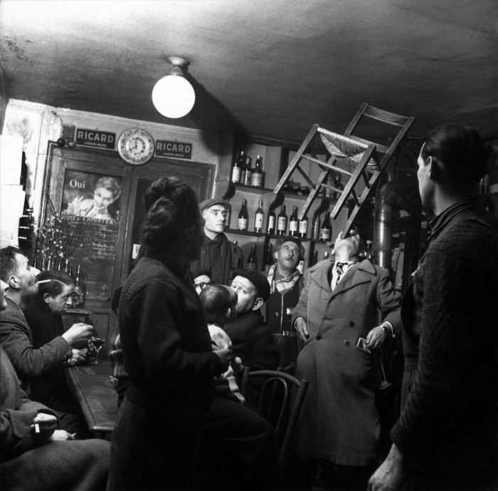 The Street Life of Paris Through the Spectacular Photography of Robert Doisneau, 1930s-1950s