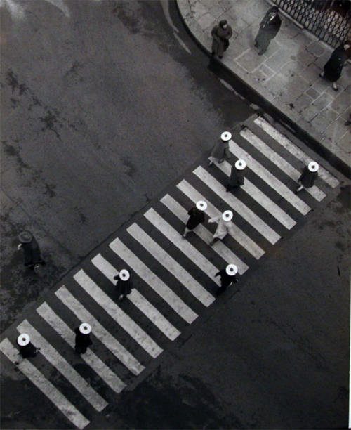 The Street Life of Paris Through the Spectacular Photography of Robert Doisneau, 1930s-1950s