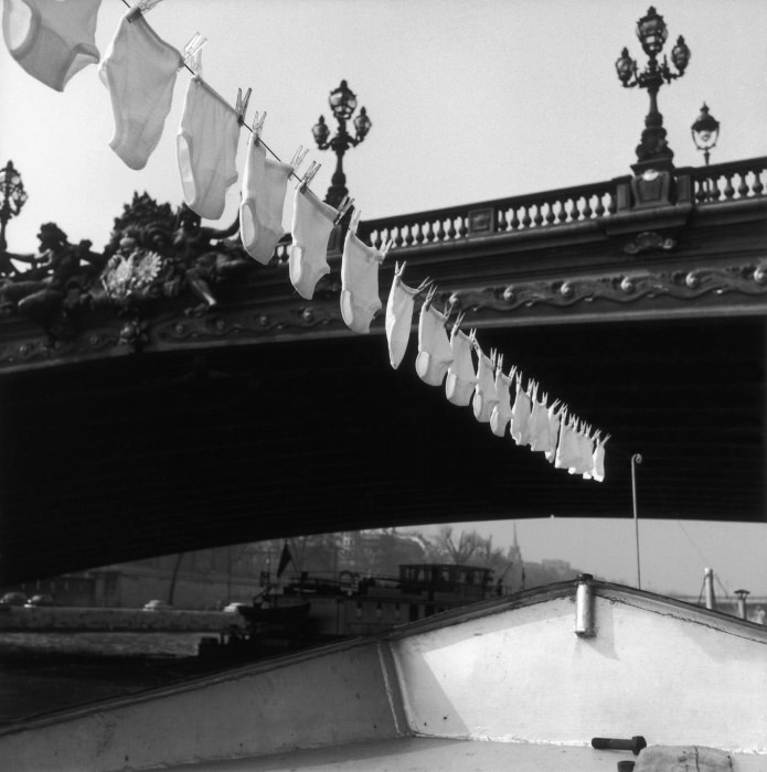 The Street Life of Paris Through the Spectacular Photography of Robert Doisneau, 1930s-1950s