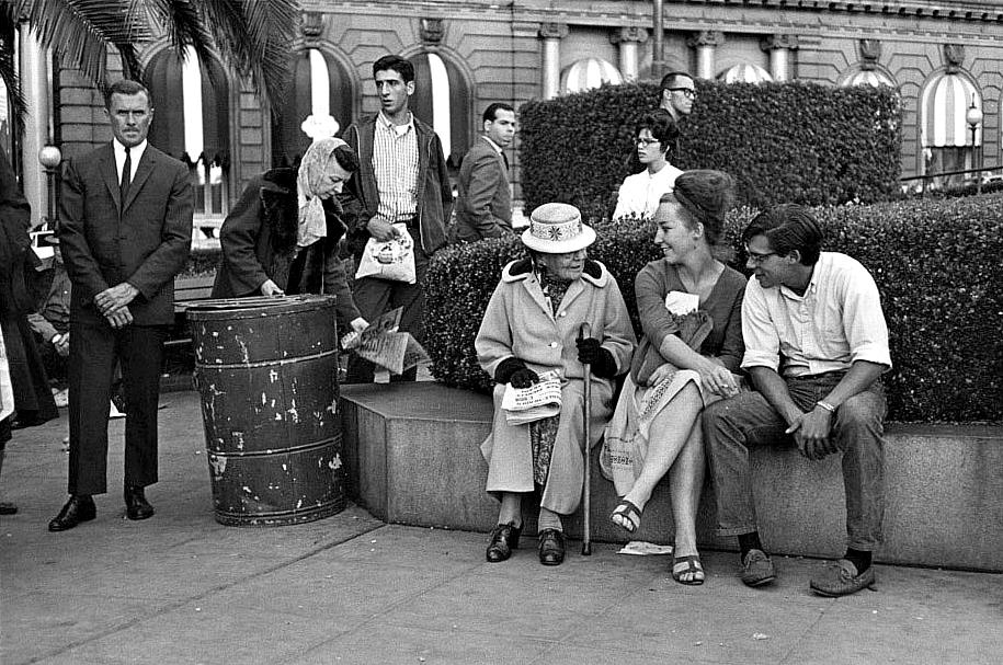 Street Life of San Francisco in 1968 Through the Lens of William Gedney