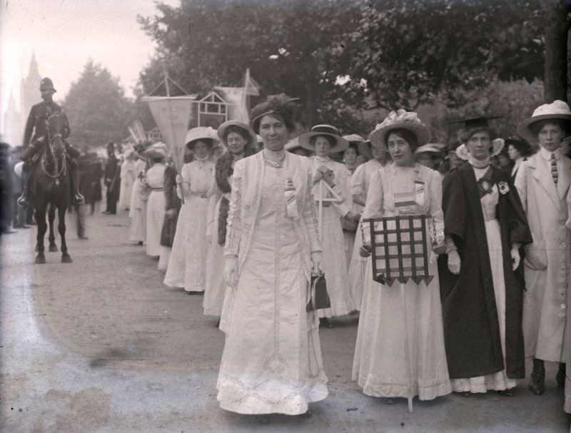 Suffragette March in Hyde Park, July 1910