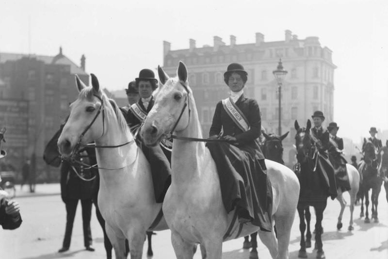 Mounted suffragettes taking part in a procession to promote the Women’s Exhibition, May 1909