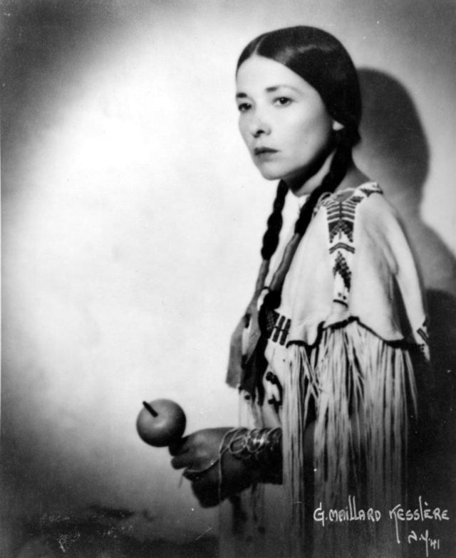 Life Story and Beautiful Photos of Te Ata Thompson Fisher, Indigenous American Actress