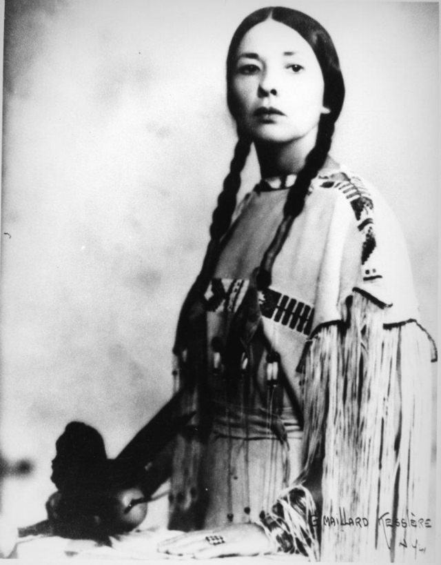 Life Story and Beautiful Photos of Te Ata Thompson Fisher, Indigenous American Actress