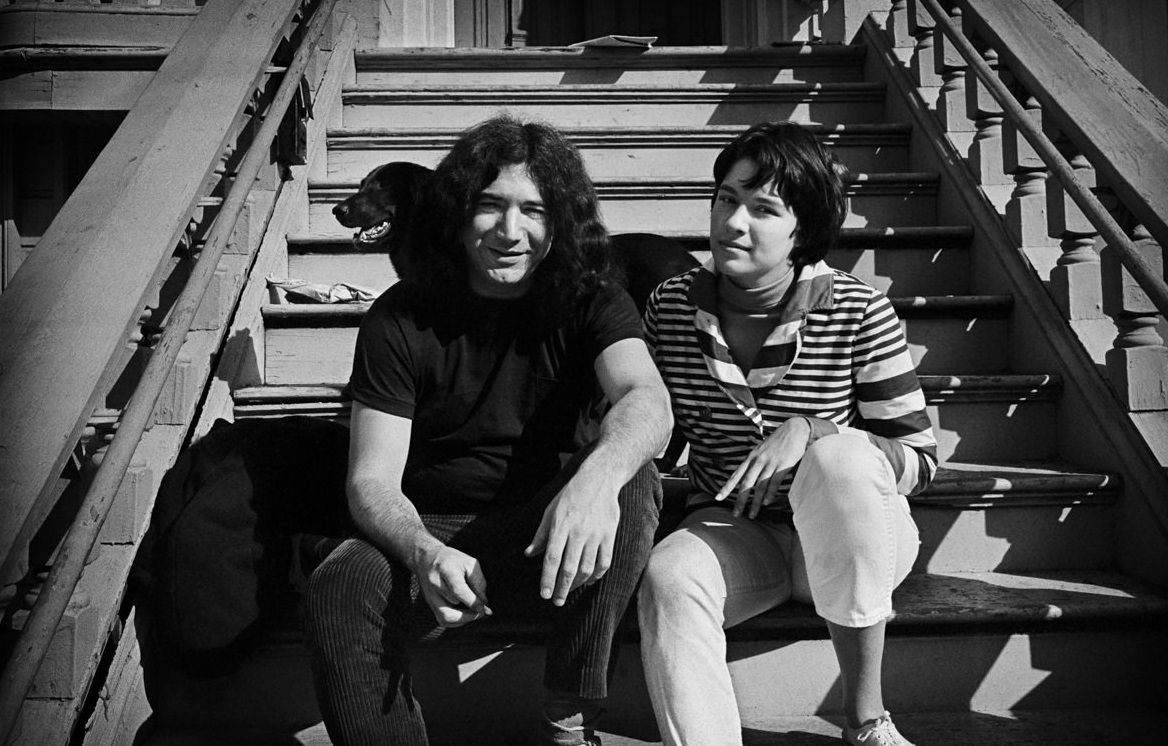 Jerry Garcia and Mountain Girl on the steps of 710 Ashbury Street, 1967.