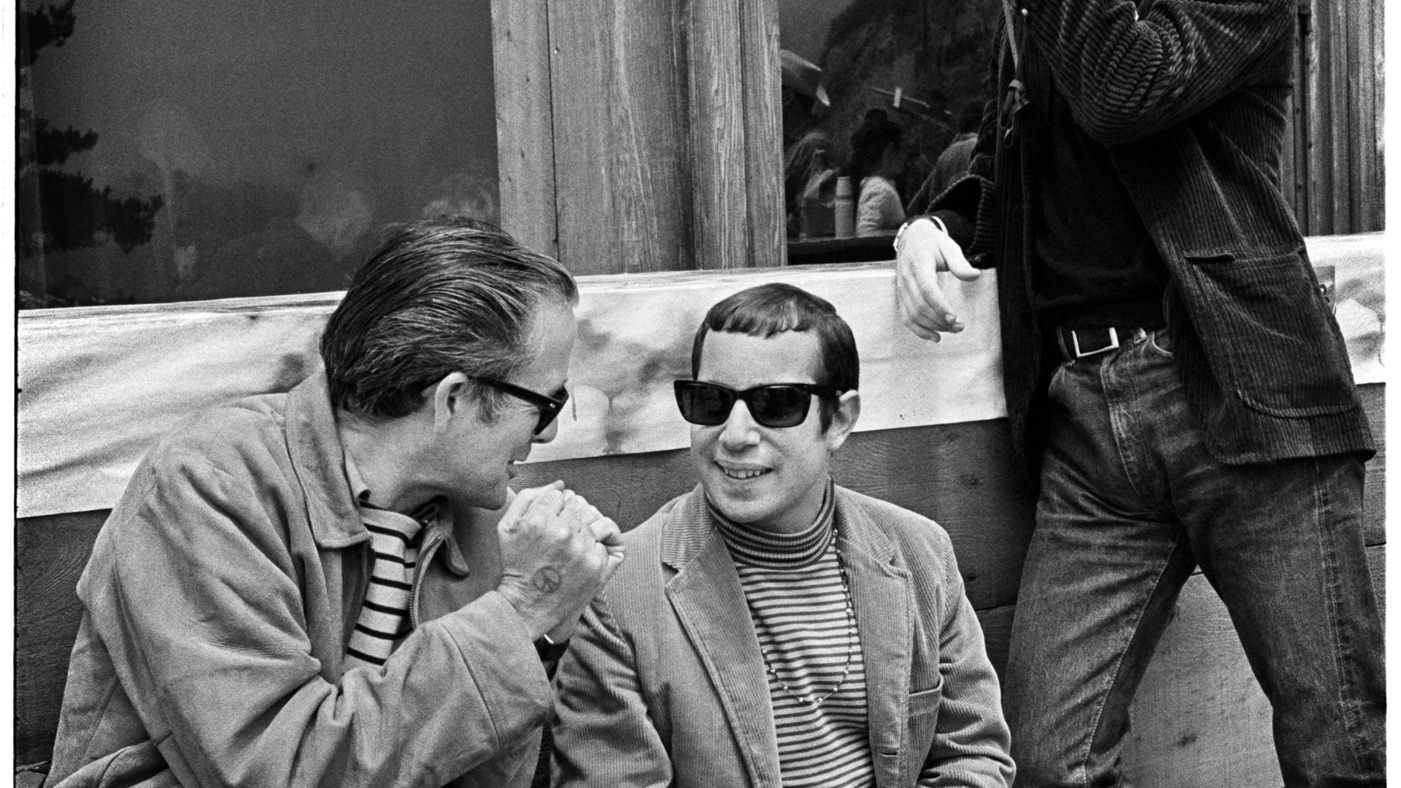 Ralph Gleason with Simon and Garfunkel.