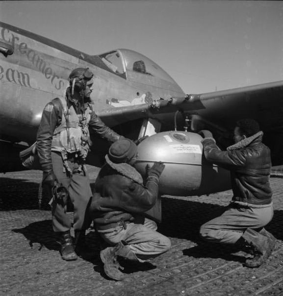 Edward C. Gleed and two Tuskegee airmen