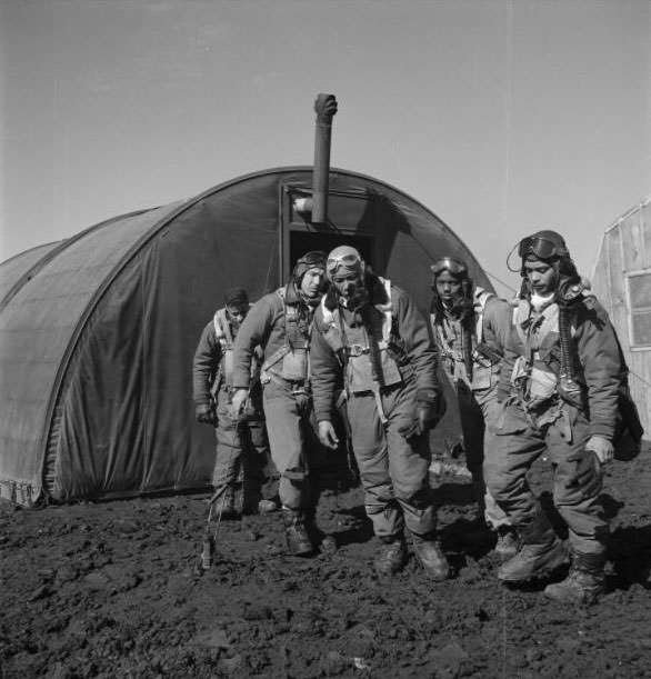 Tuskegee airmen exiting the parachute room