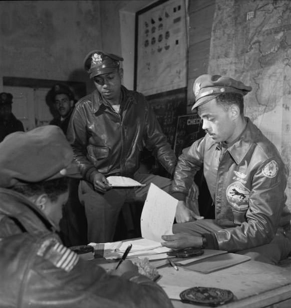 Tuskegee airmen Woodrow W. Crockett and Edward C. Gleed