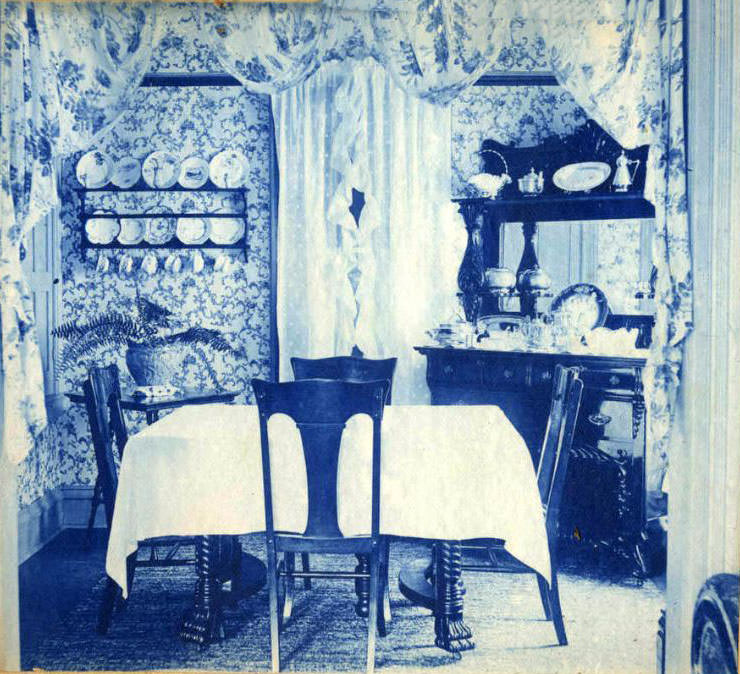 During the Victorian and Edwardian eras, Wallpaper was an essential Decoration of House Interior