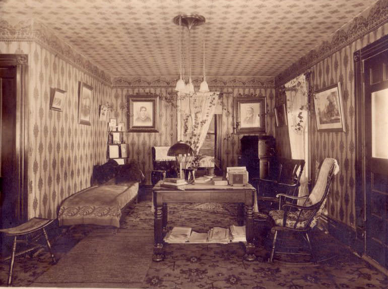 During the Victorian and Edwardian eras, Wallpaper was an essential Decoration of House Interior