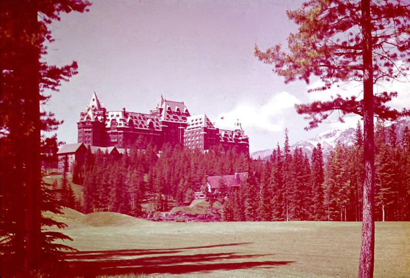 Banff Springs Hotel, 1947