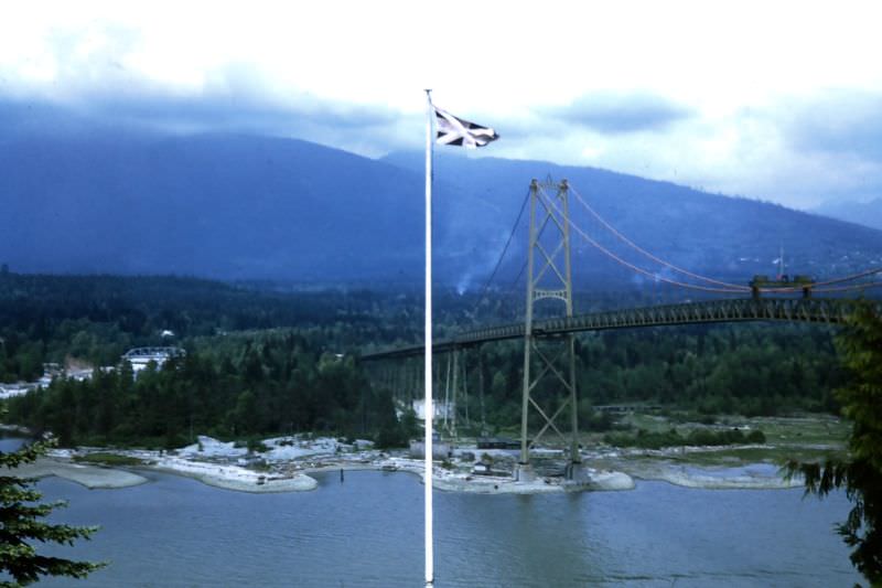 Vancouver. Lion's Gate Bridge, 1947
