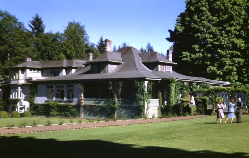 Victoria. Home of late R.B. Butchard, 1947