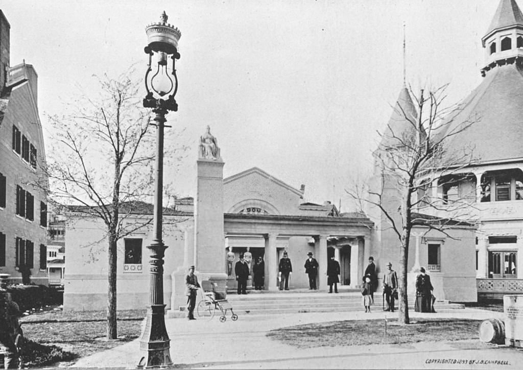 The Vermont State Building at the World's Columbian Exposition in Chicago, Illinois, 1893.