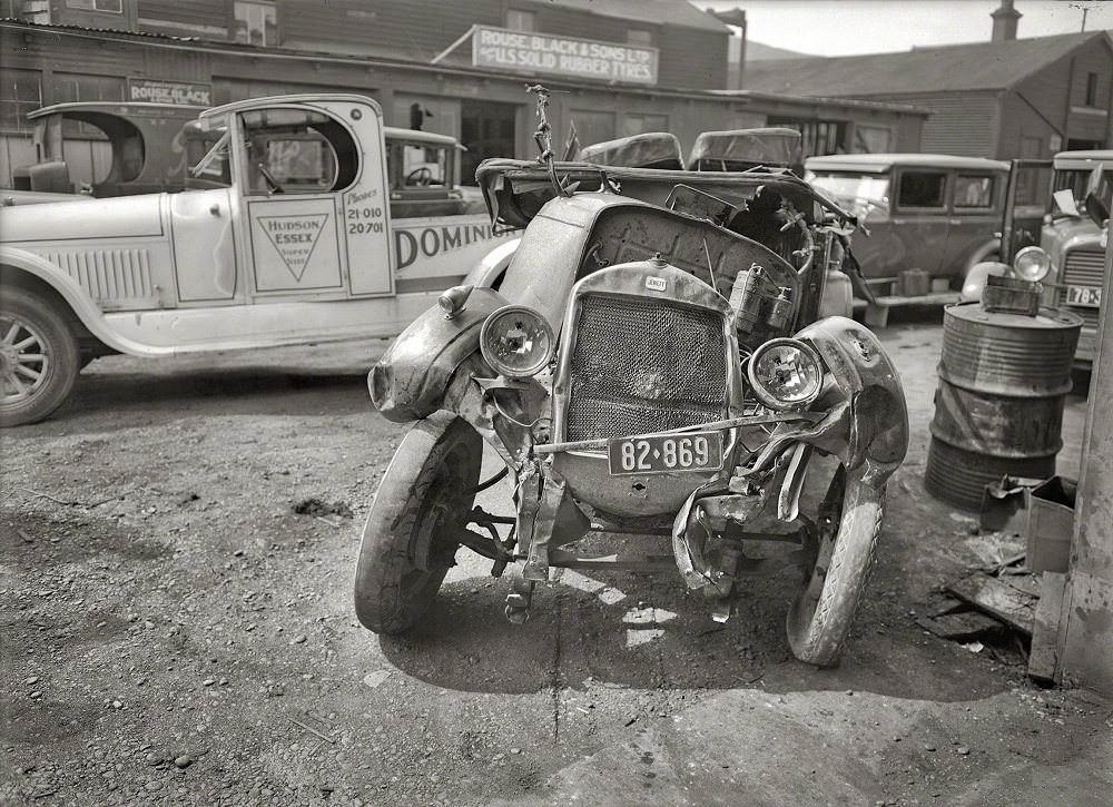 Car wreck after an accident, Wellington, New Zealand, circa 1928