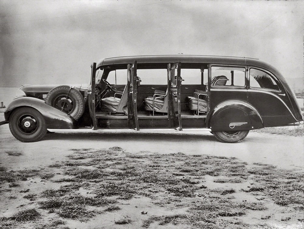 Cadillac 353 V8 service car operated by Rotorua Motors, Wellington, New Zealand, 1938