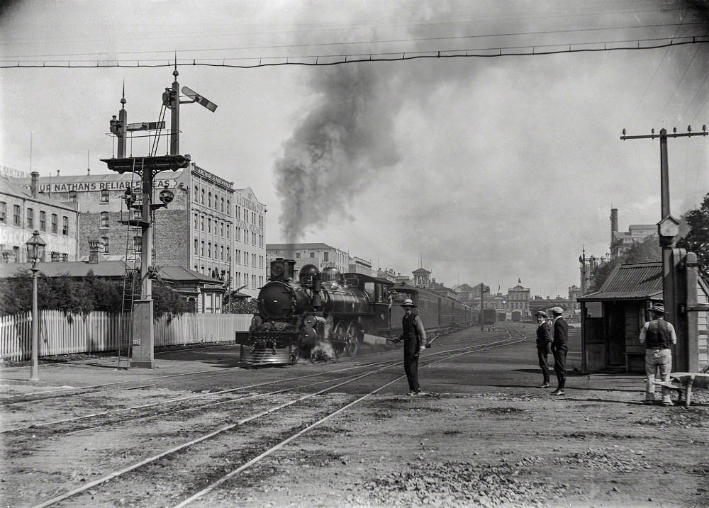 The Rotorua Express leaving Auckland, alongside Customs Street East, New Zealand in 1909