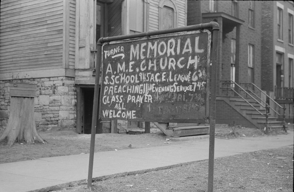 Life of African-Americans in Chicago's South Side in 1941 Through Fascinating Historical Photos