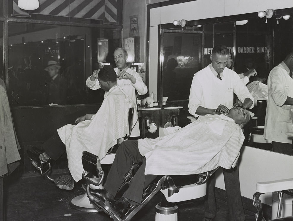 Life of African-Americans in Chicago's South Side in 1941 Through Fascinating Historical Photos