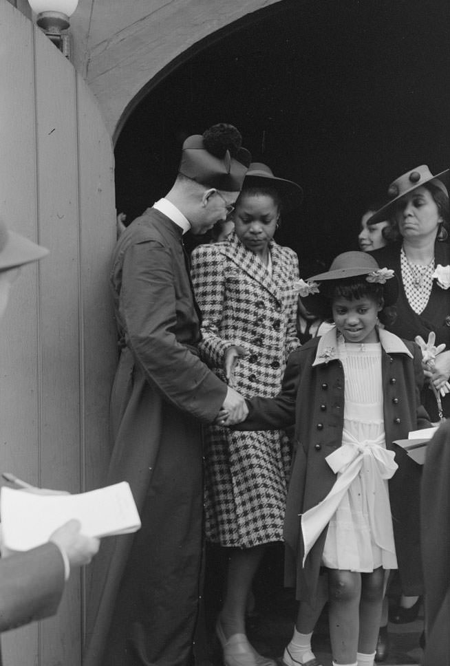 Life of African-Americans in Chicago's South Side in 1941 Through Fascinating Historical Photos