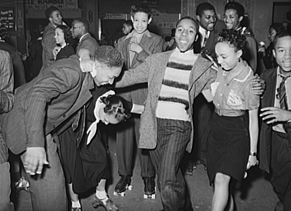 Life of African-Americans in Chicago's South Side in 1941 Through Fascinating Historical Photos