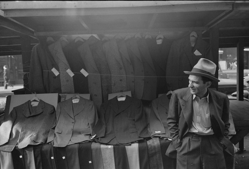 Life of African-Americans in Chicago's South Side in 1941 Through Fascinating Historical Photos