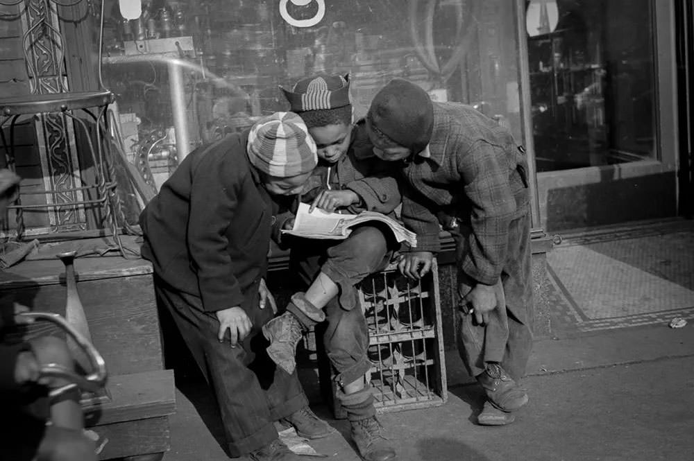 Life of African-Americans in Chicago's South Side in 1941 Through Fascinating Historical Photos