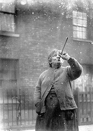 During a time when alarm clocks were expensive and unreliable, a knocker-upper was often hired by British people to wake them up in alternative ways.