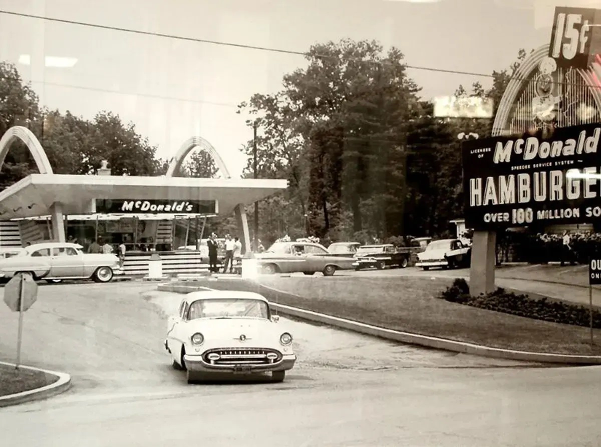 The McDonald’s Drive-In, 1950s.