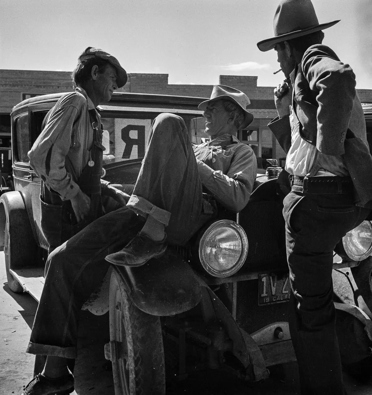 Families Waiting for Aid During the Great Depression, 1937-1939