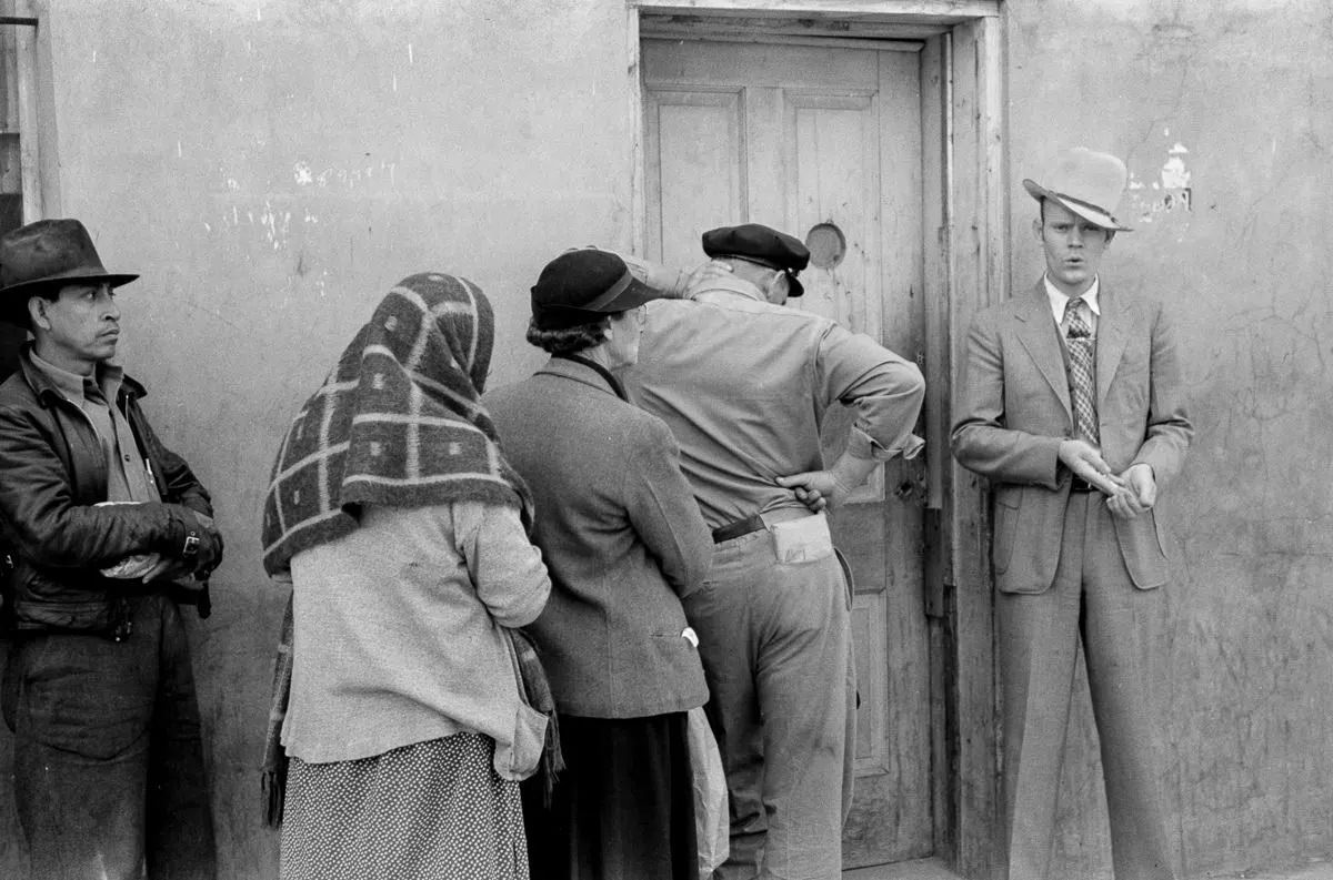 Families Waiting for Aid During the Great Depression, 1937-1939