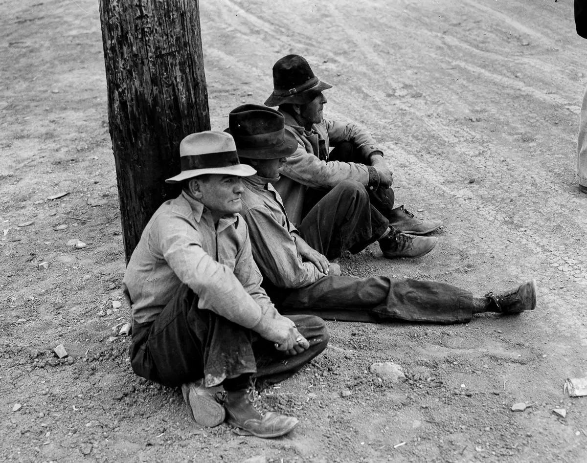 Families Waiting for Aid During the Great Depression, 1937-1939