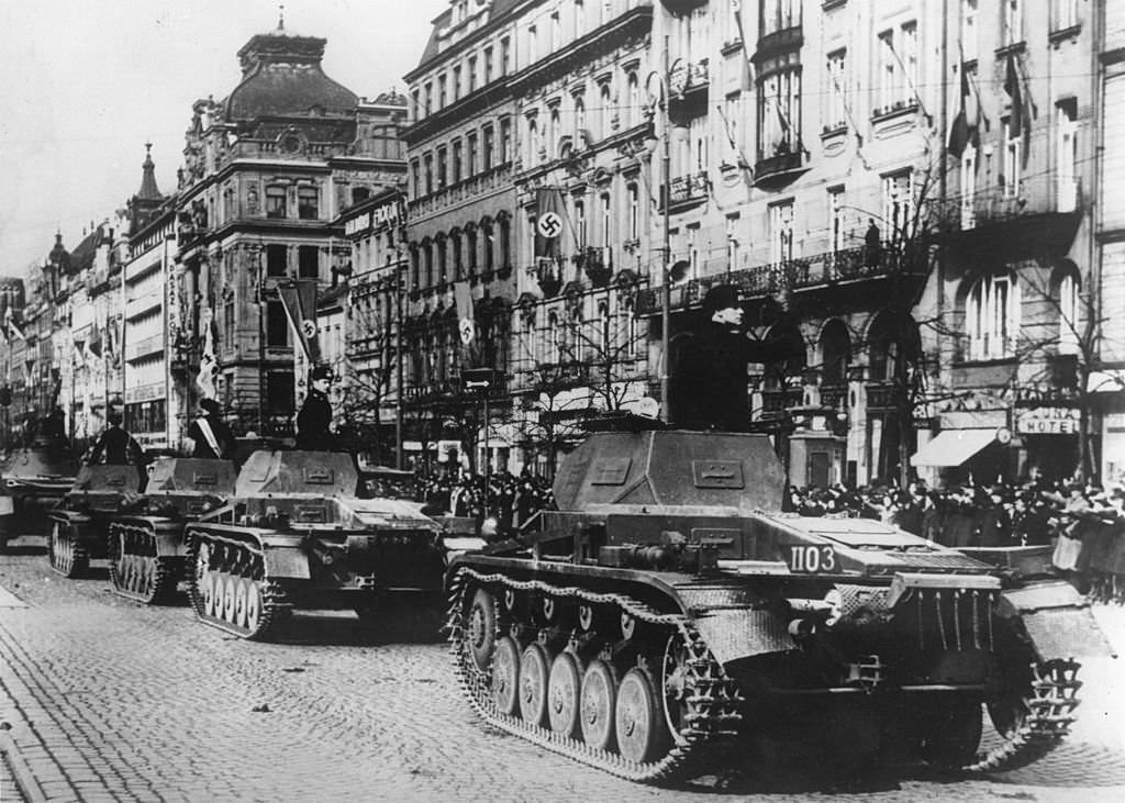 A parade of German PzKpfw II light tanks in Wenceslas Square, Prague, Czechoslovakia.