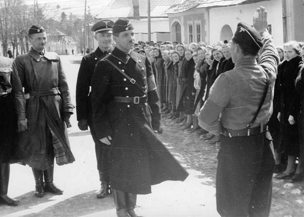 Franz Karmasin (Volksgruppenfuehrer) in Gross-Lomnitz, A lokal leader of the german party (deutsche Partei) gives report, 1940