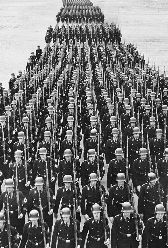 Hitler's Elite Guard marches through Prague to enforce martial law after three Czech rebels were executed