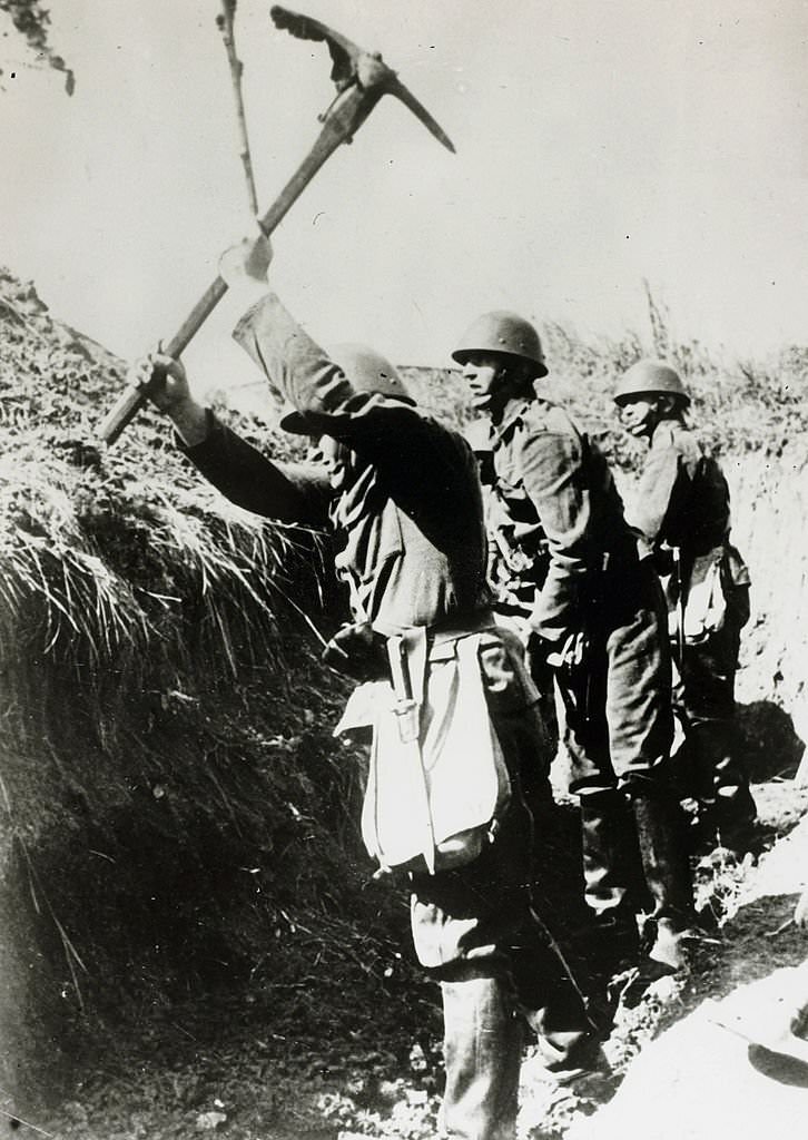 Czech soldiers digging trenches in the face of imminent German attack, The Sudetenland, the Czechoslovakia border regions, were ceded to Germany after the Munich agreement of 1938,