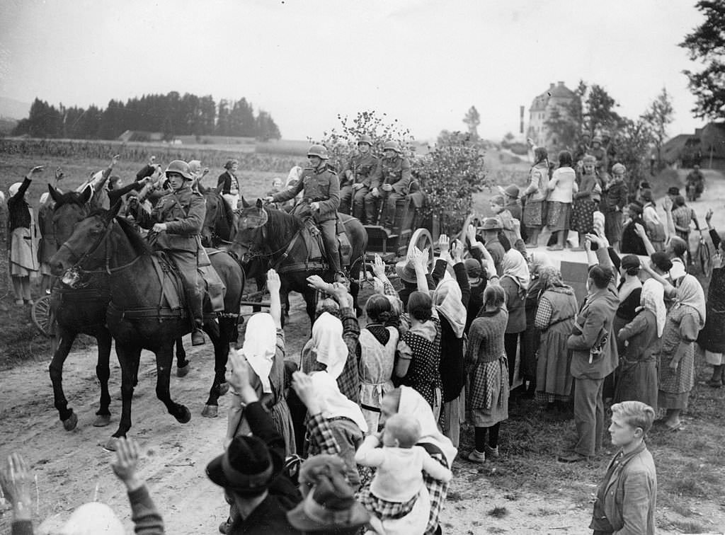 German soldiers on their arrival in Waldhaeusl in the so-called Sudetenland, 1938