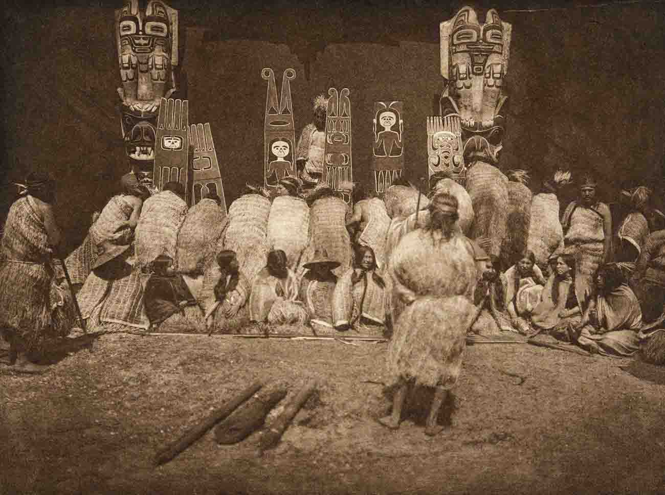Rare Historical Photos of Kwakwakaʼwakw Ceremonial Dress and Masks, 1914-1915