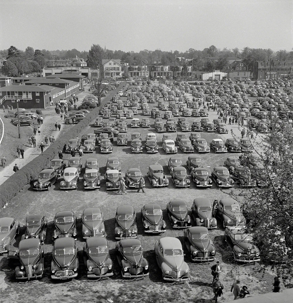 Pimlico racetrack near Baltimore, Maryland, May 1943