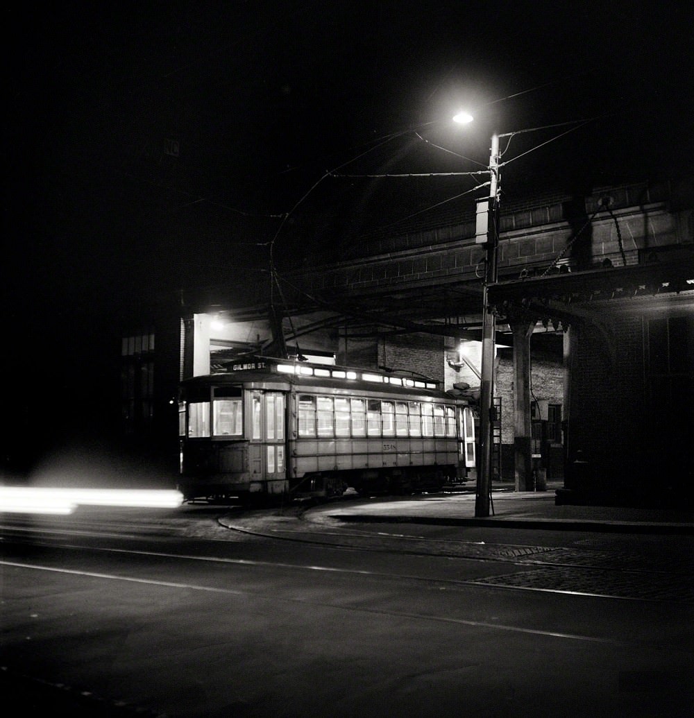 Trolley leaving the terminal at night, Baltimore, April 1943