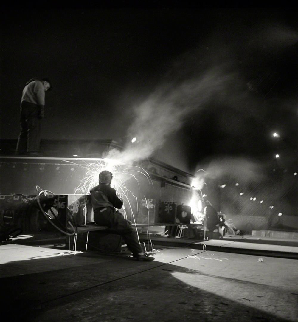 Bethlehem-Fairfield shipyards, Baltimore, Maryland, May 1943