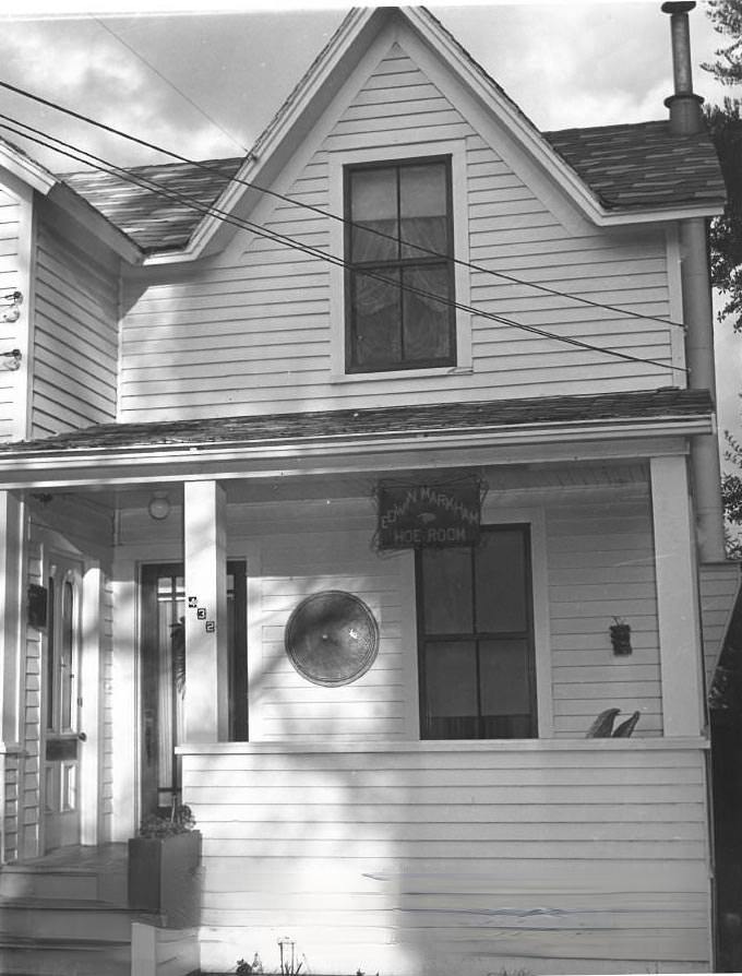 Front of Edwin Markham House, 1942