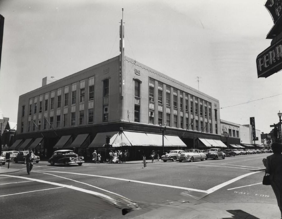 Hales Dept store, San Jose, California, 1955