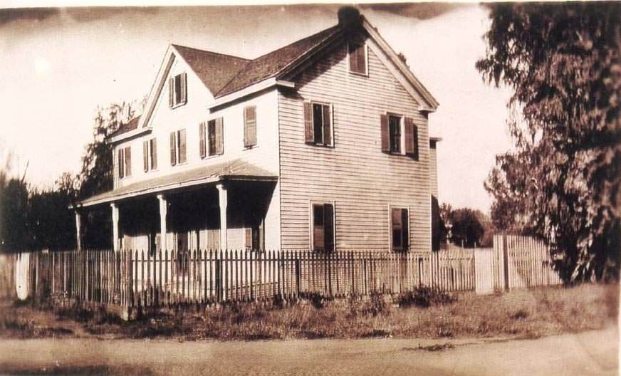 Dawson House, 1914