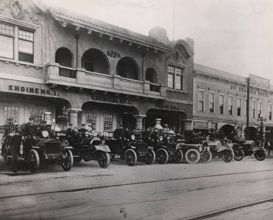 San Jose Fire Department equipment, North Market Street, 1916