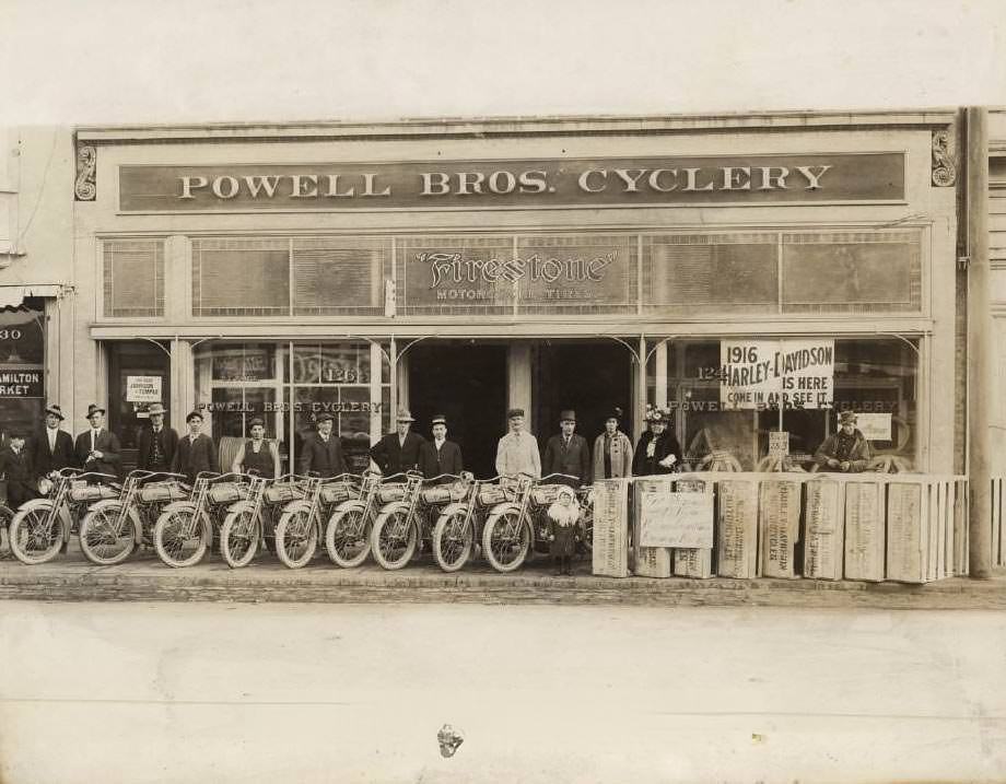 Powell Bros. Cyclery, 1915