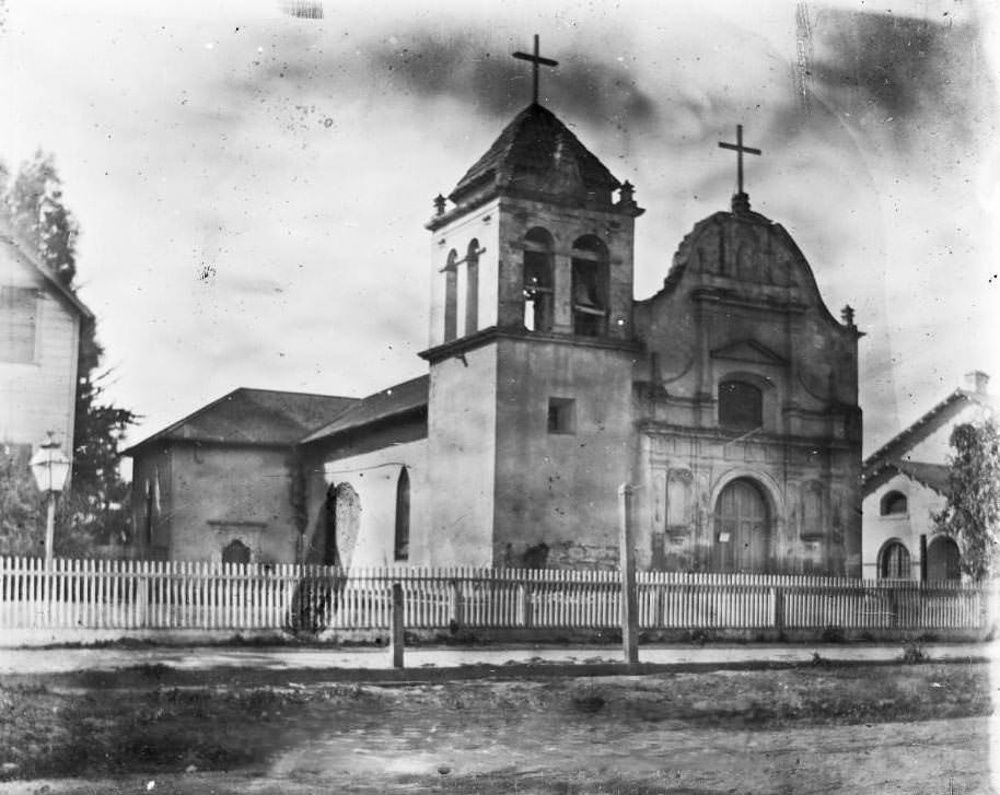 Royal Presidio Chapel, Monterey, 1910